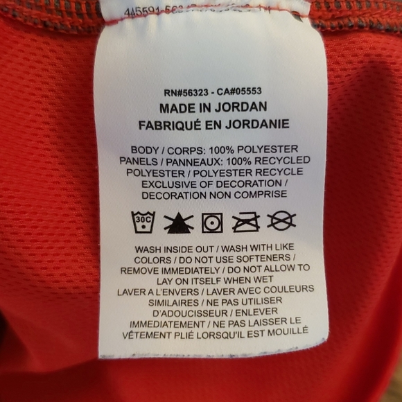 Nike Dri-Fit Medium (youth) Shirt - Picture 4 of 4